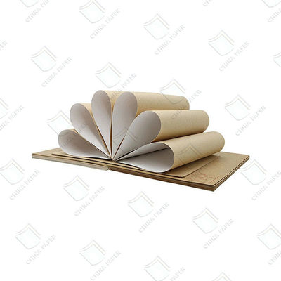 İyi bir fiyat. Yumuşaklık Beyaz Üst Liner Tahta Çatlak Direnci 110gsm-235gsm Özelleştirilebilir çevrimiçi